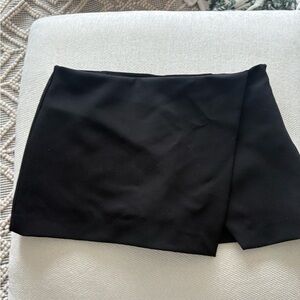 Black Zara Mini Skort